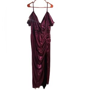 Mac Duggal Fuchsia Textured Dress